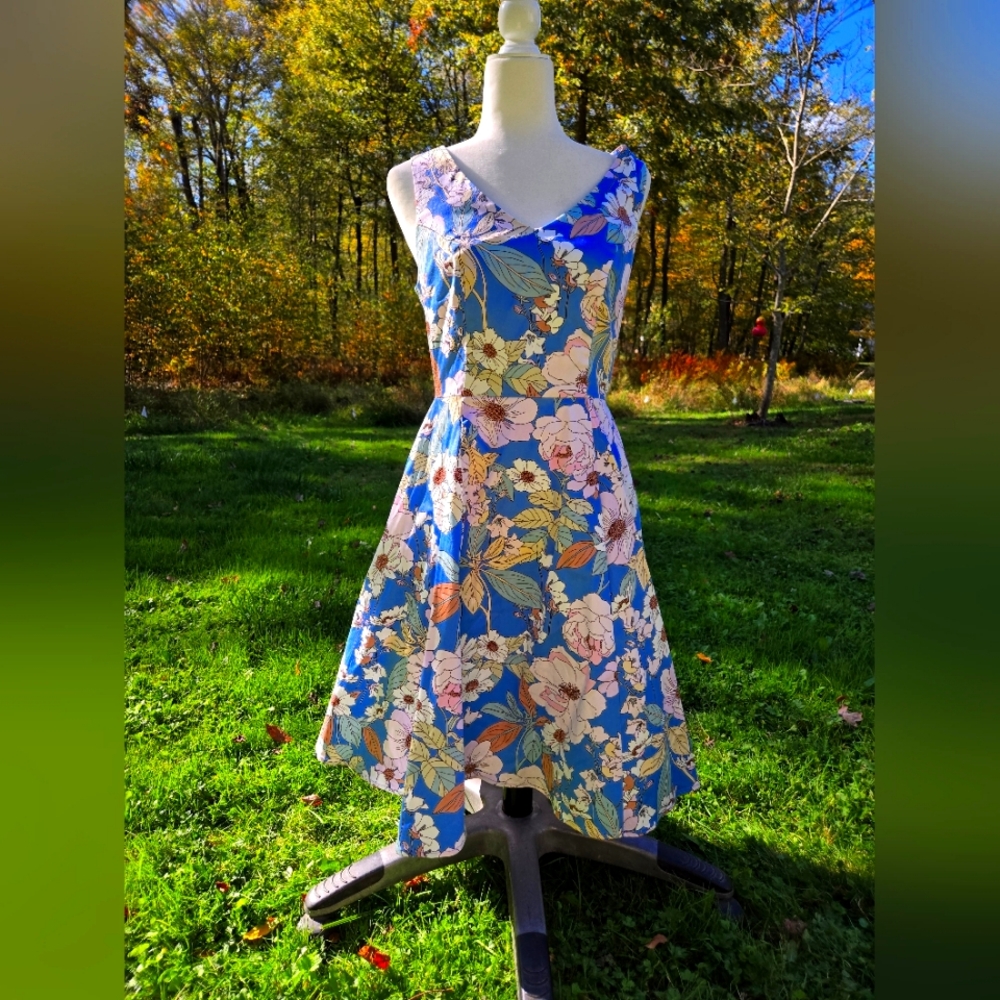 Eva Rose Sundress NWT Size Medium